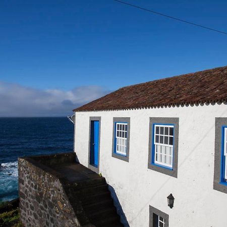 Casa Azul Guest House Lajes do Pico Bagian luar foto